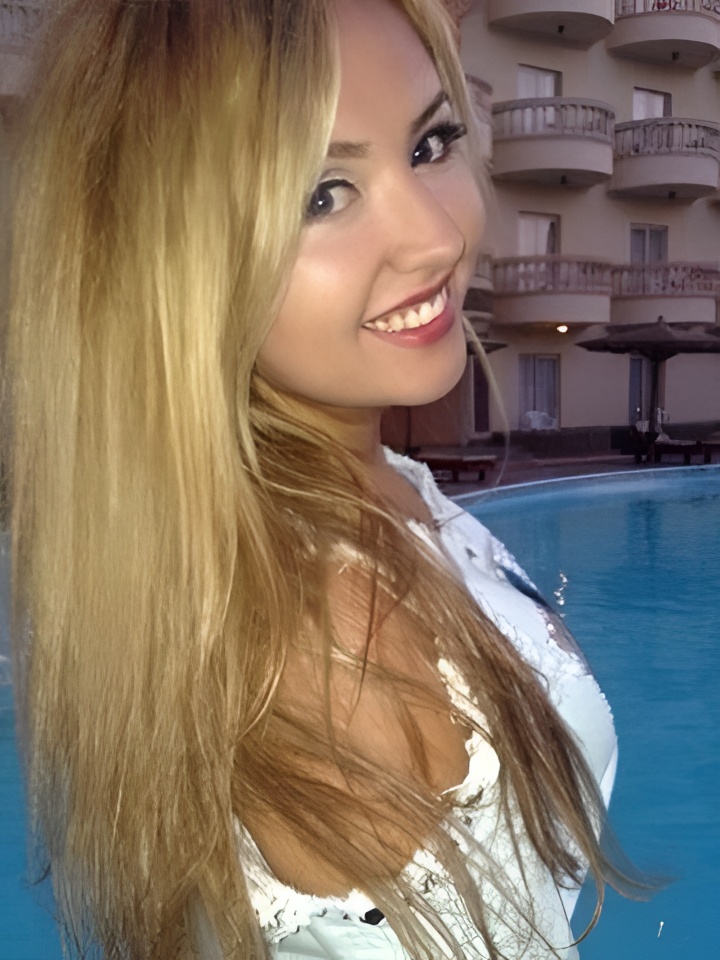 Елизавета привлекальеная девушка из Беслана цена от 5000 руб