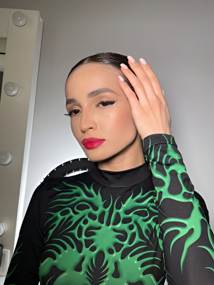 Снежанна привлекальеная девушка из Беслана цена от 1500 руб