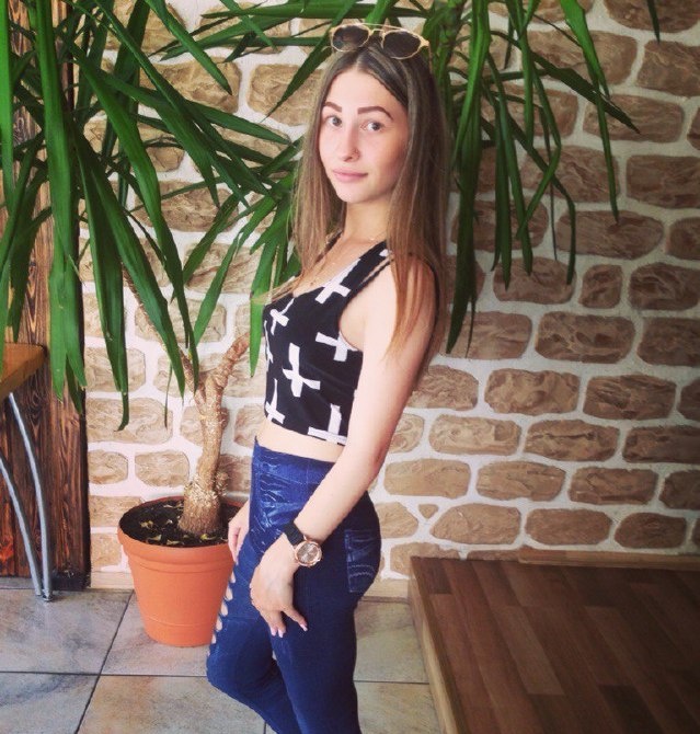 Вероника привлекальеная девушка из Беслана цена от 3000 руб