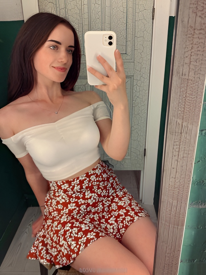 Индивидуалка Владлена, доступна для личного знакомства от 1500 руб