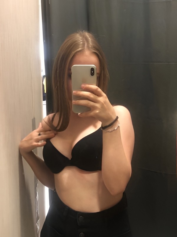 Хельга привлекательная девушка из Беслана цена от 10000 руб